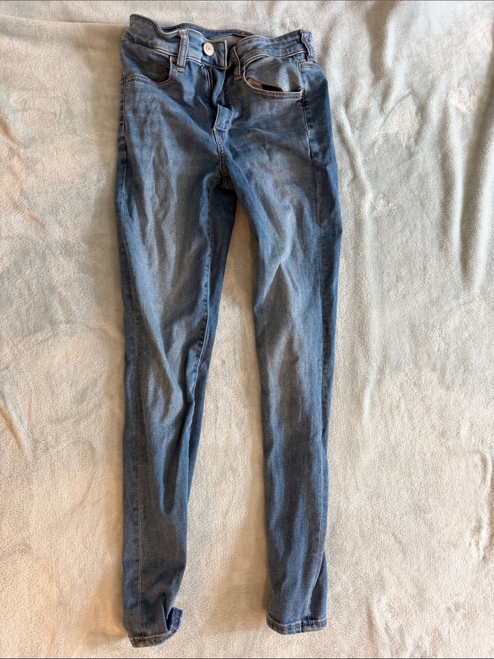 American Eagle Outfitters Slim Skinny Jeans in Medium Blue